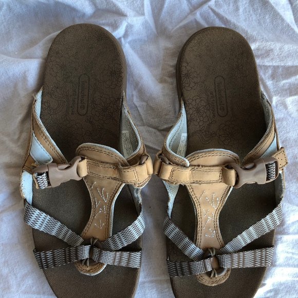 Timberland 28619 Pinkham Notch Thong Sandal - Picture 2 of 3